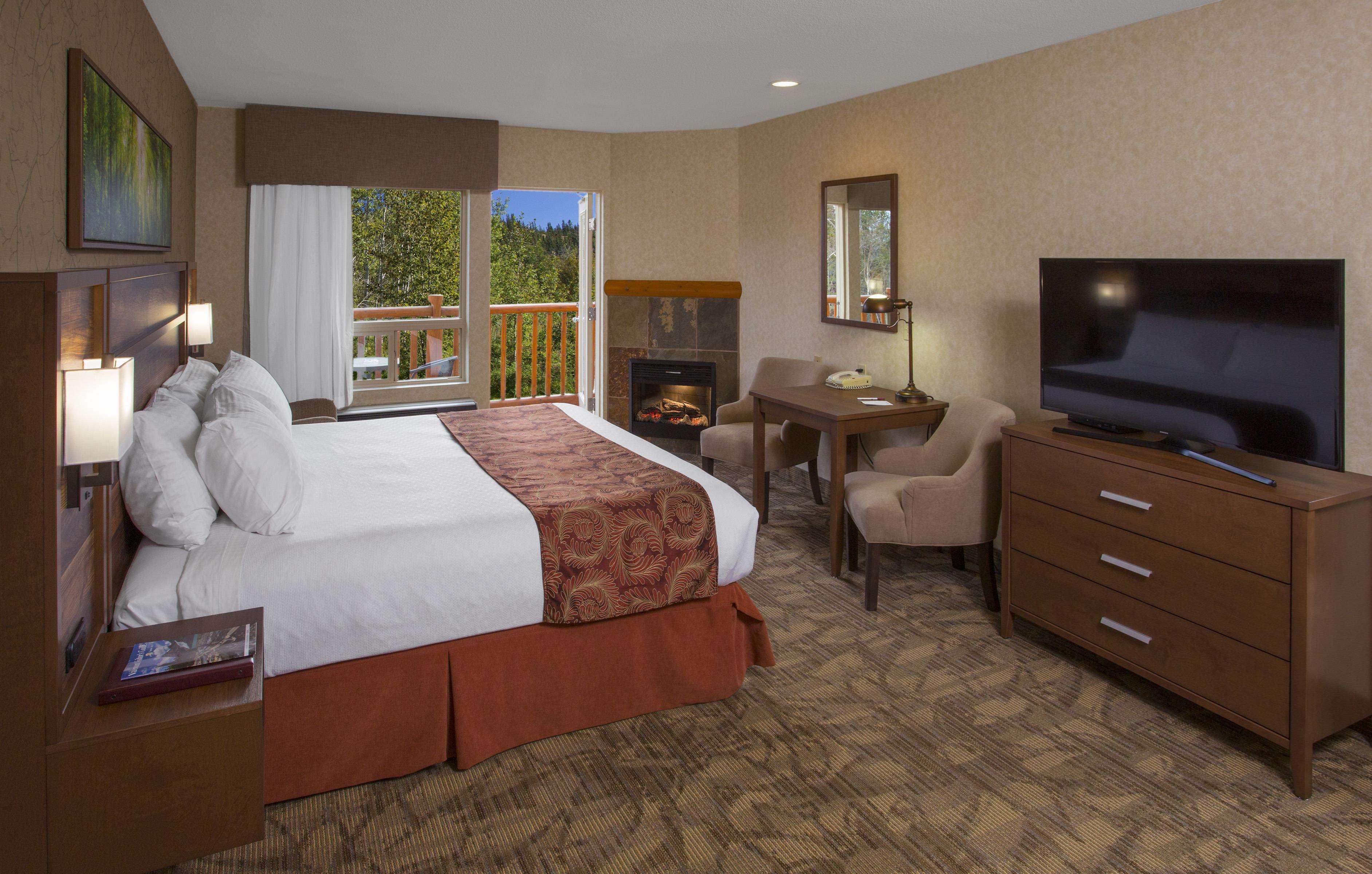 Best Western Plus Valemount Inn & Suites Екстериор снимка