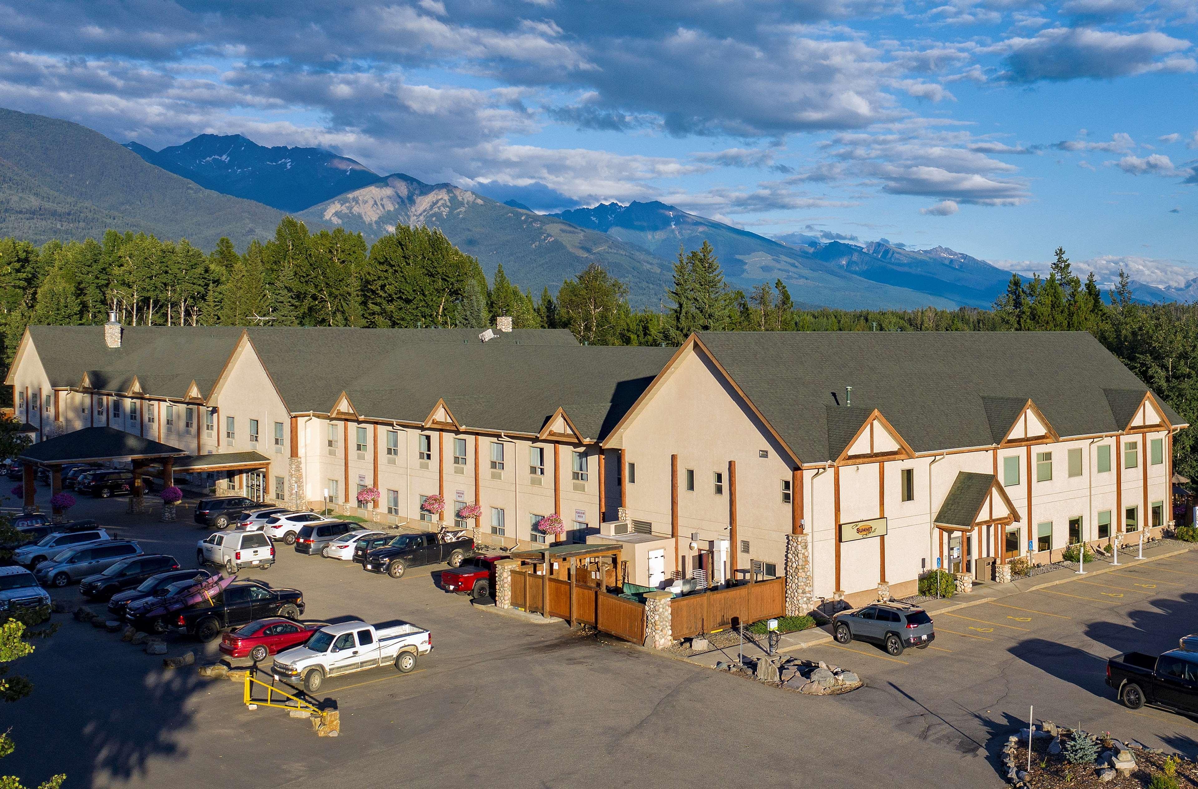 Best Western Plus Valemount Inn & Suites Екстериор снимка