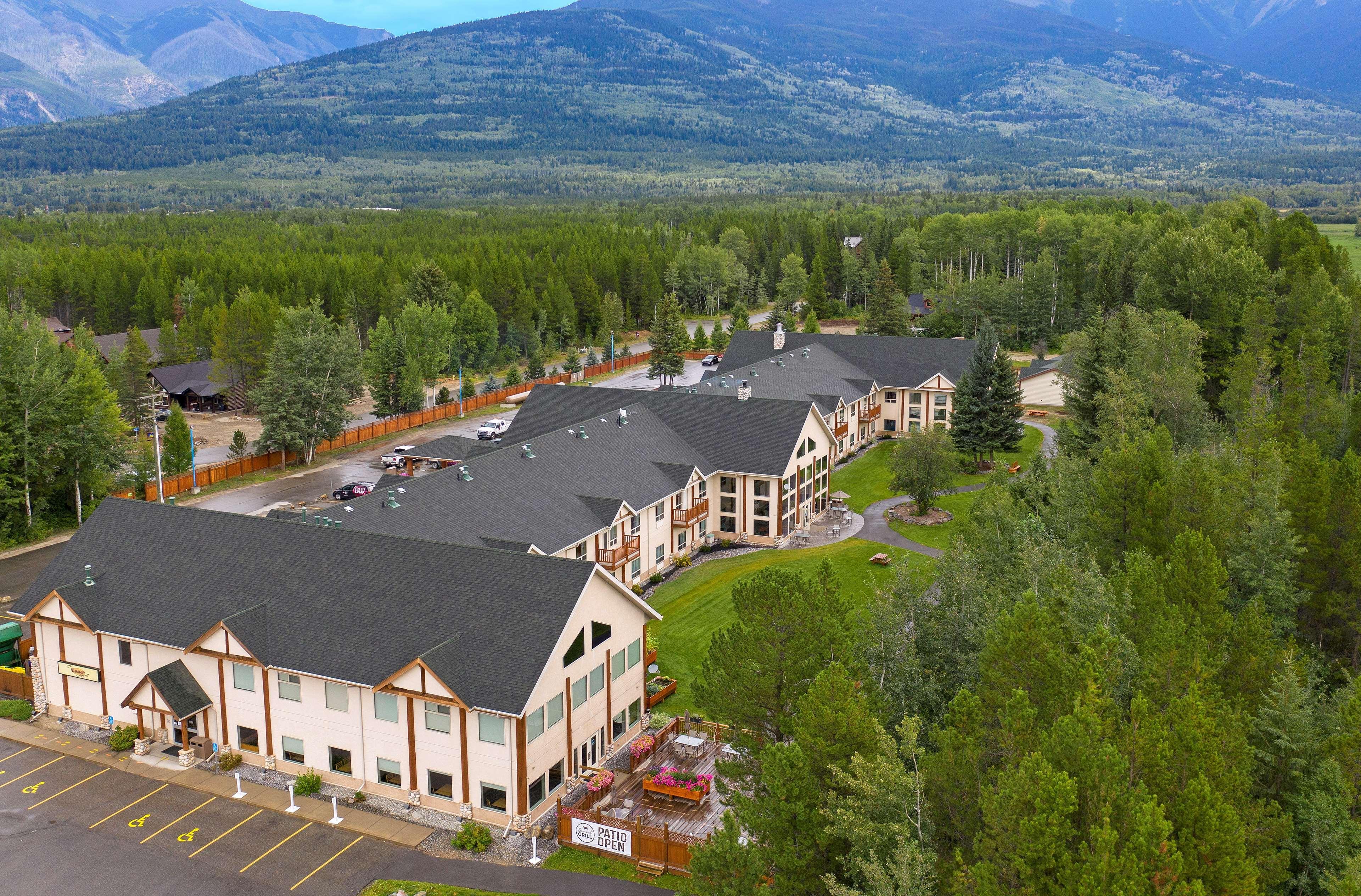 Best Western Plus Valemount Inn & Suites Екстериор снимка