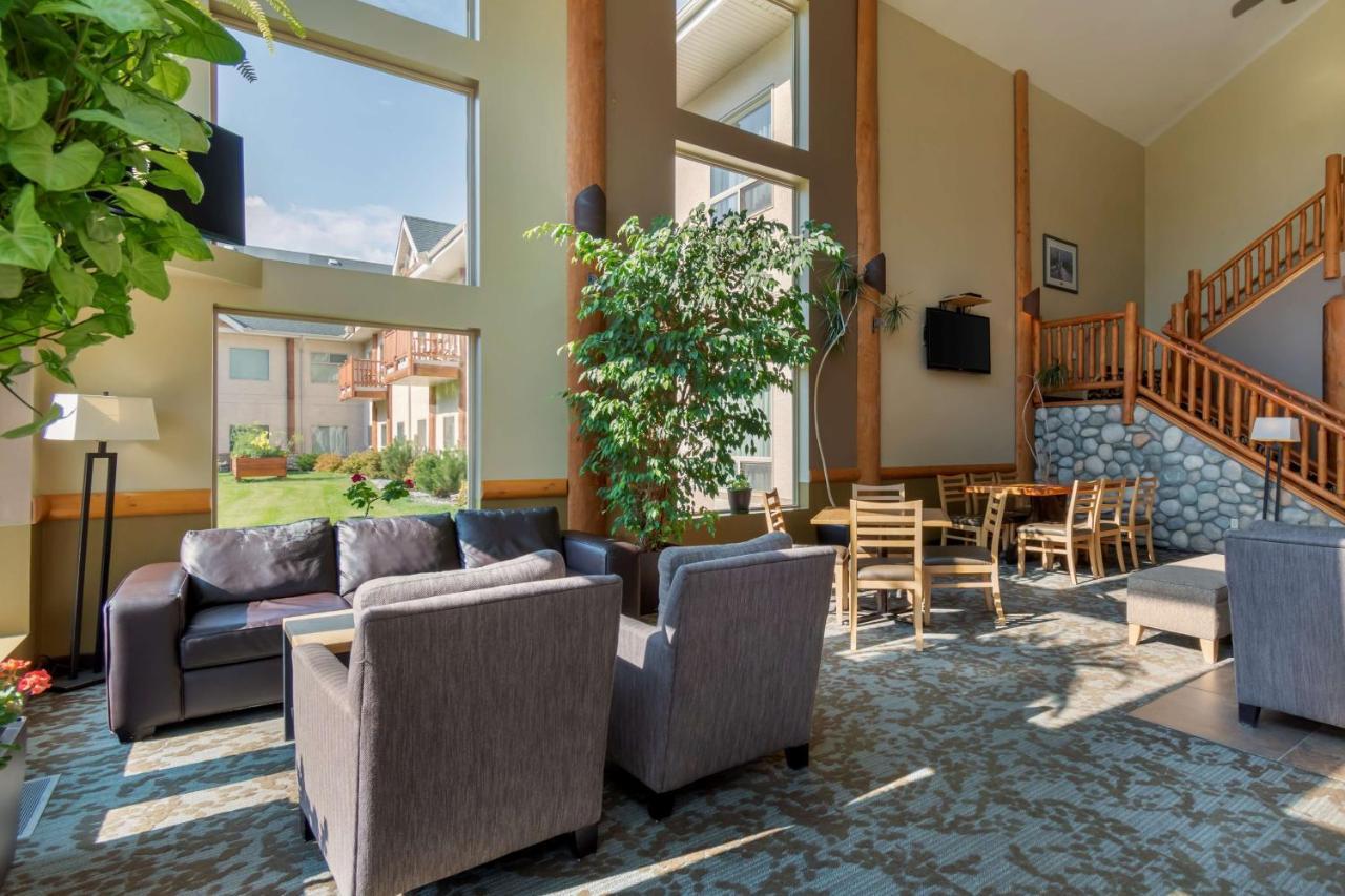 Best Western Plus Valemount Inn & Suites Екстериор снимка