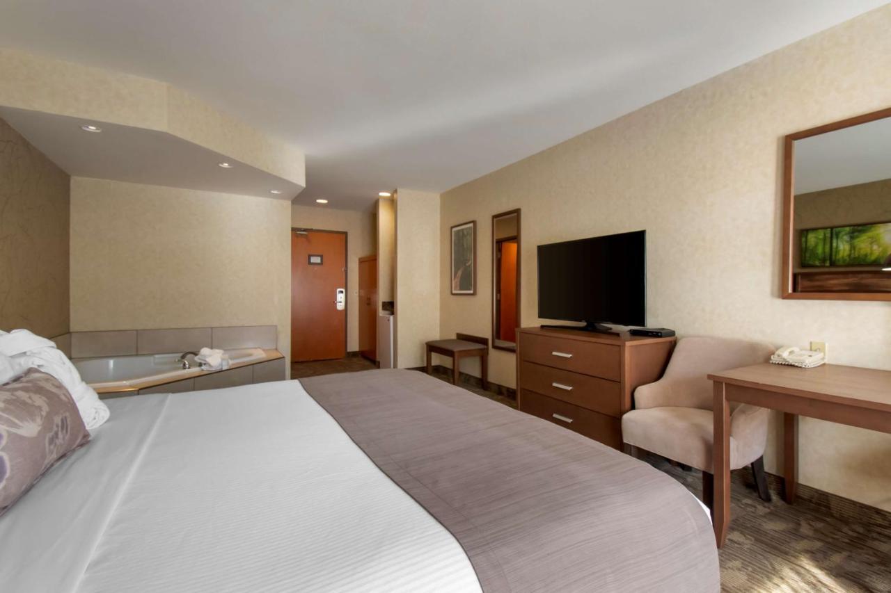 Best Western Plus Valemount Inn & Suites Екстериор снимка