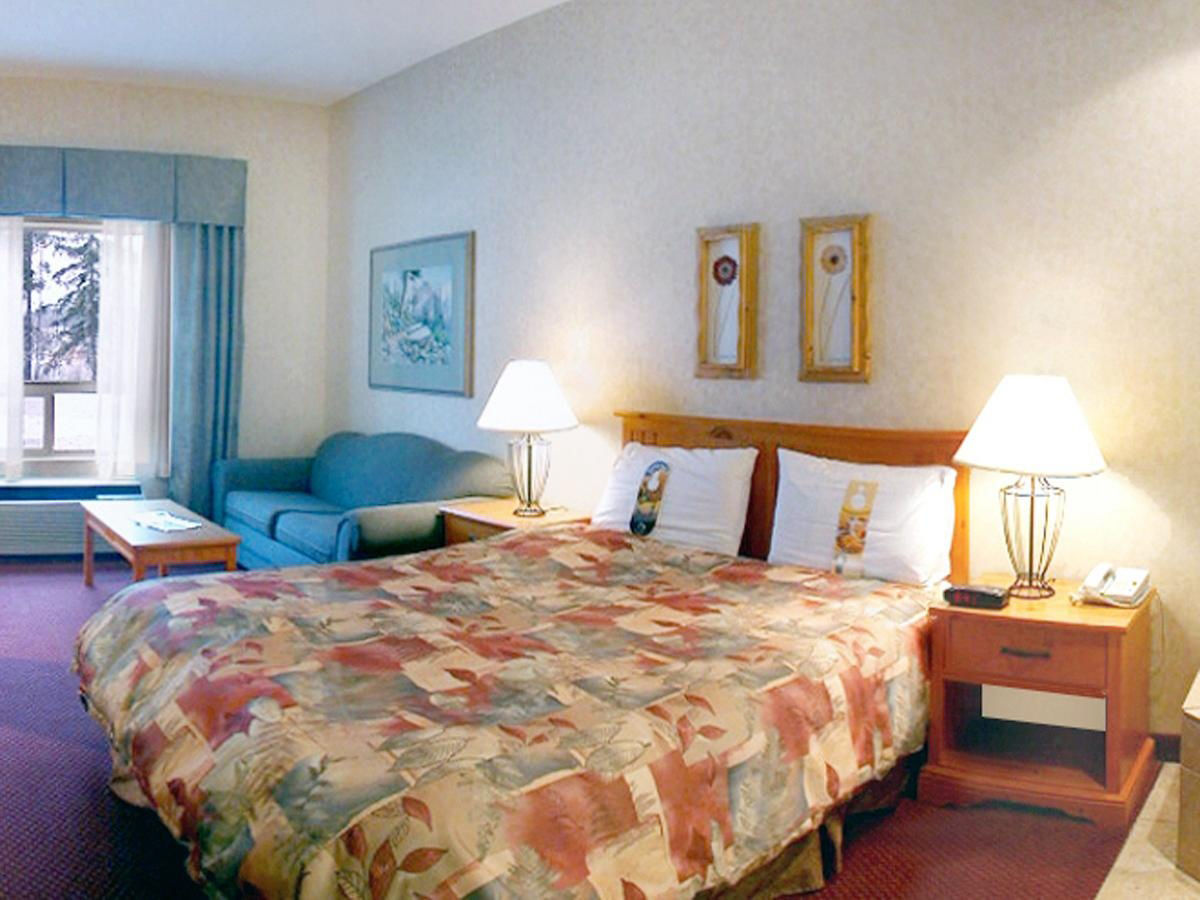 Best Western Plus Valemount Inn & Suites Екстериор снимка