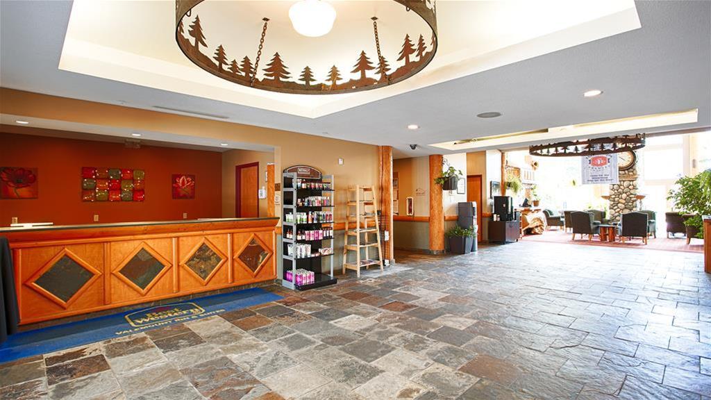 Best Western Plus Valemount Inn & Suites Екстериор снимка